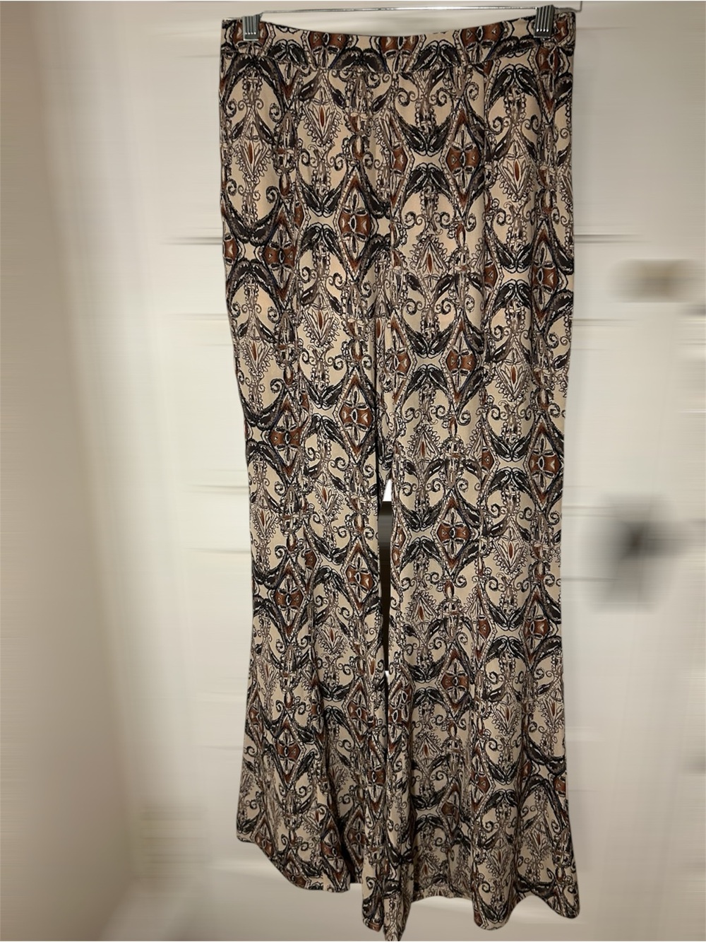 Sugarlips Paisley DazeWide Leg Pants NWT Size Small Boho Print